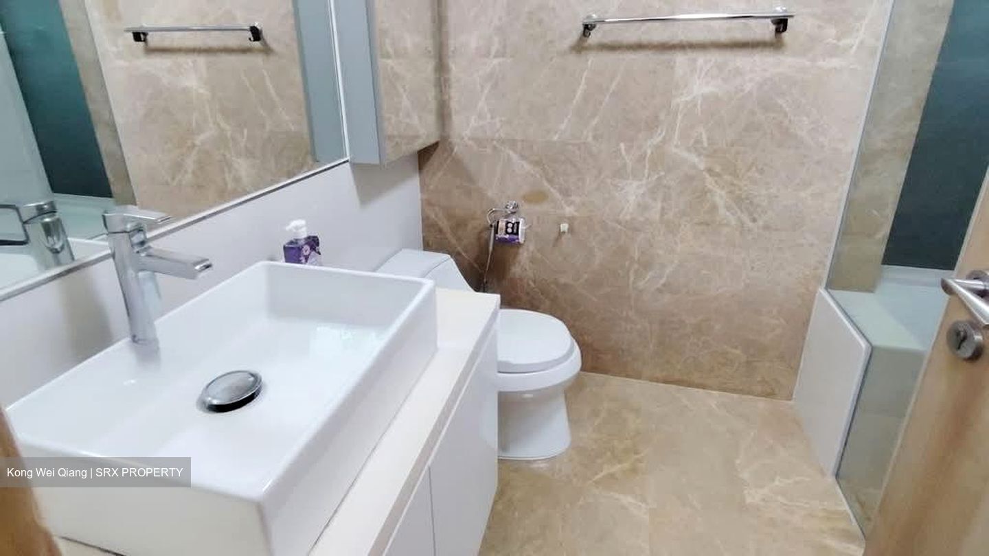 Caspian (D22), Condominium #568774071